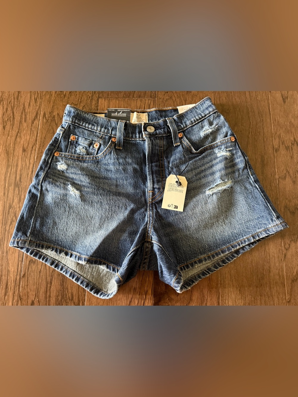 Levi's 501 Curve Shorts Denim NWT size 26